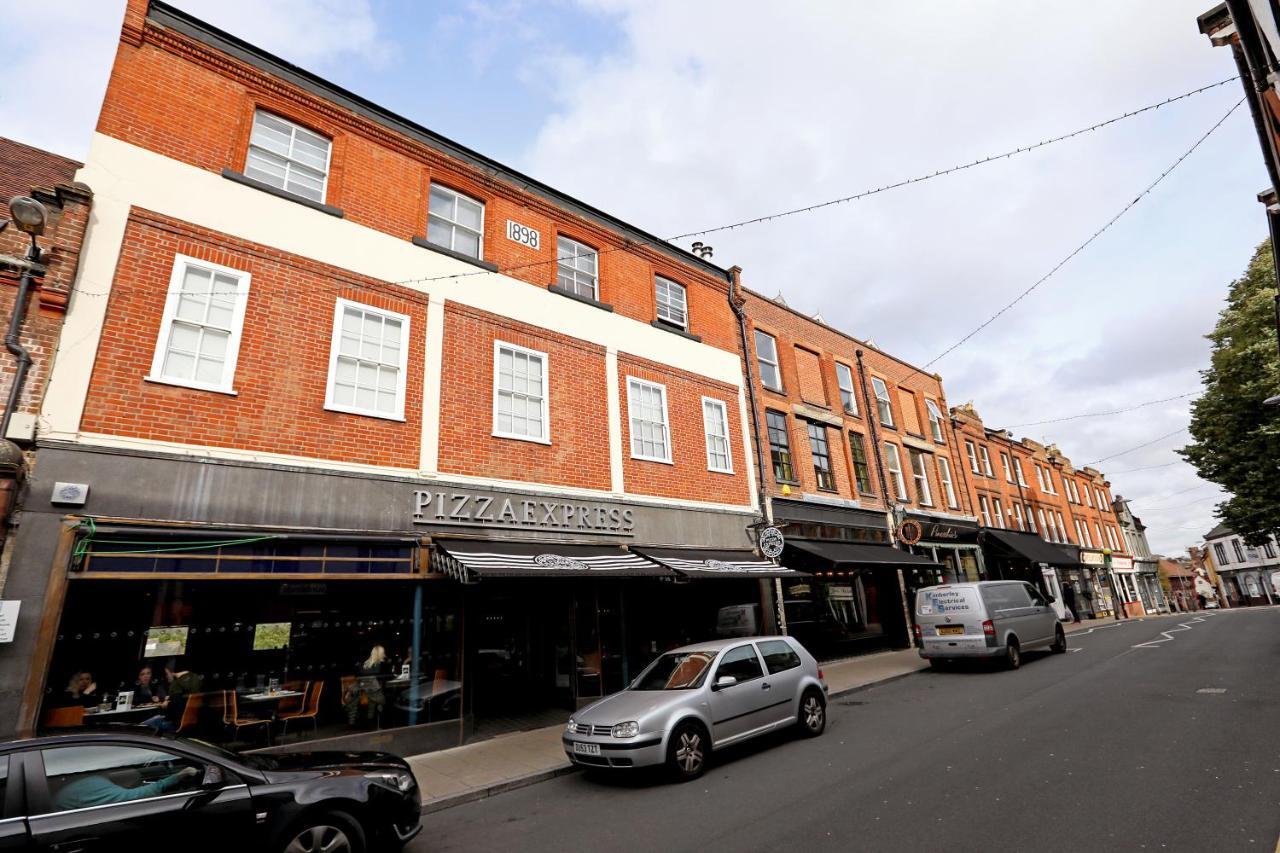 Elegant Norwich Apartment In The Lanes W Parking Exterior photo